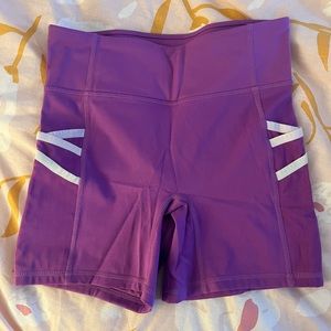 Fabletics Pocket Biker Shorts 5" Size Small